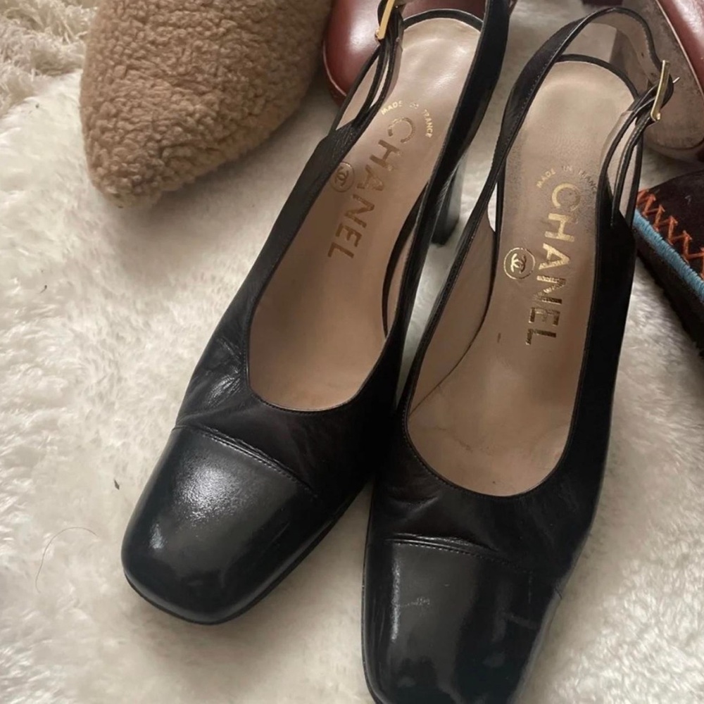 CHANEL Black Leather Slingback Heels